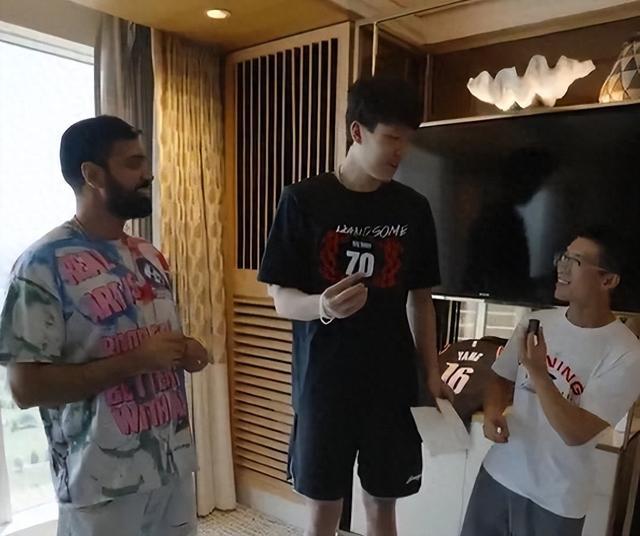 开云官网-NBA | 70!杨瀚森NBA 2K26初始能力值揭晓