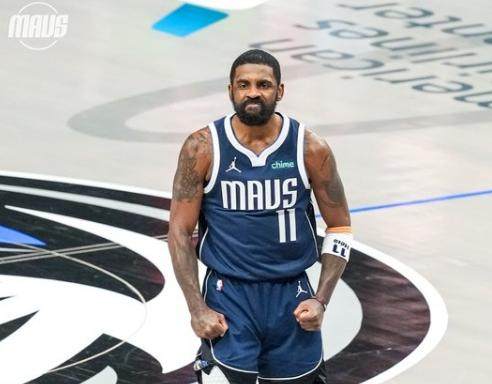 开云娱乐-加盟勇士后的第三场球，巴特勒真的“拉”了...