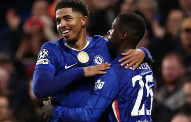 开云官网-韦斯利-福法纳:凯塞多真的很不可思议;帕福斯踢得很好